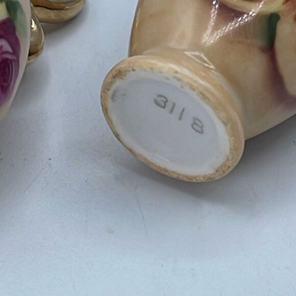 Vintage Lefton porcelain flower and fruit miniature pictures. - Picture 7 of 11